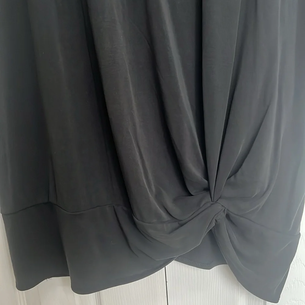 NWT Torrid Knot Tee - Picture 3 of 4